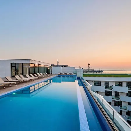 Newvision In Infinity - Parking * Mamaia